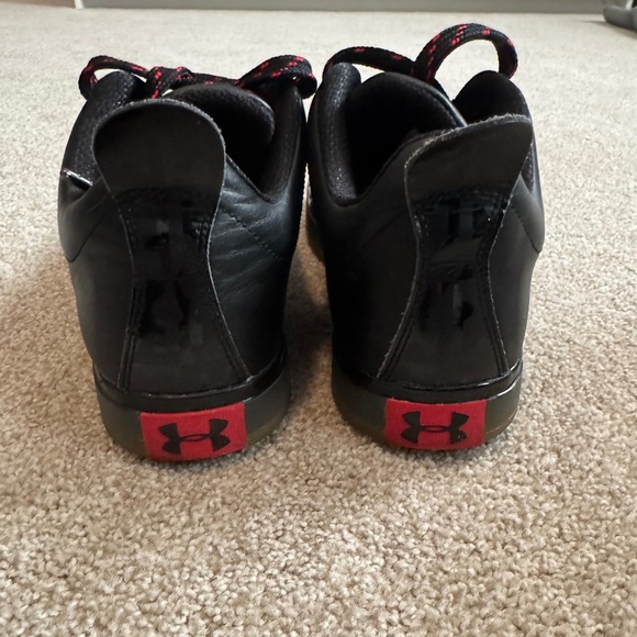 Men’s Under Armour Mobtown Sneakers - Picture 1 of 6
